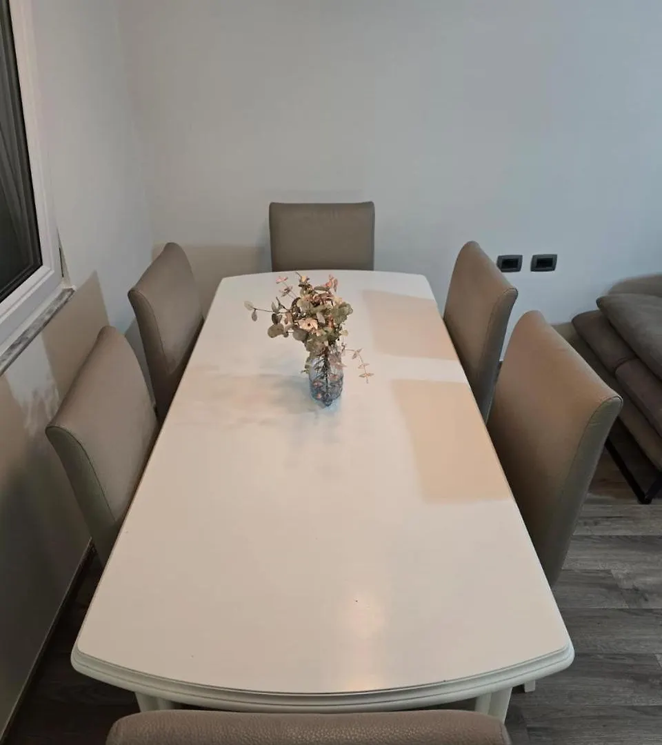 Chic Apartament Pazari I Ri New Bazaar Tirana