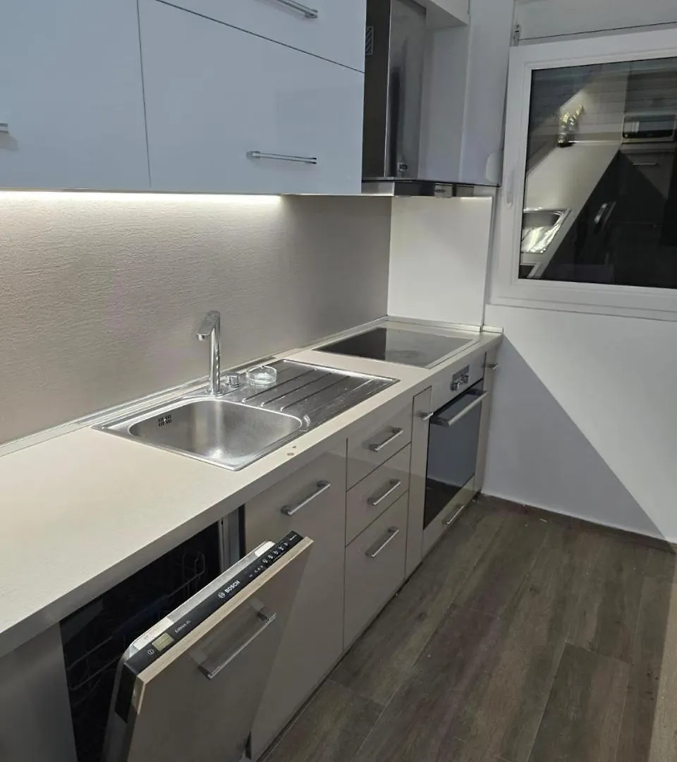 Chic Apartament Pazari I Ri New Bazaar Tirana 0*,